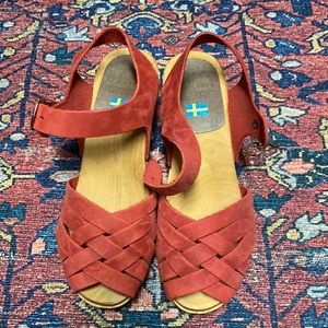 Mia sandals made in Sweden.